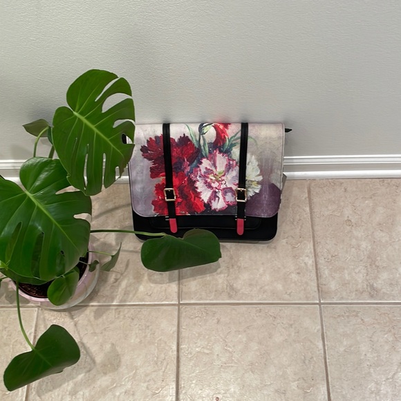 •HOUSE OF DISASTER• NWT // original embroidered and hand painted crossbody purse - Picture 2 of 15